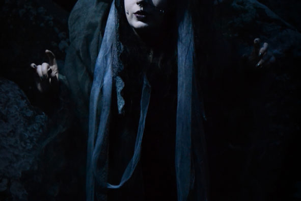 Unseelie, dark faerie © Bryony Whistlecraft | MooredgeintheMist.com