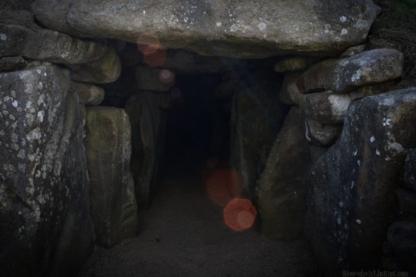 West Kennet Long Barrow, entrance © Bryony Whistlecraft | MooredgeintheMist.com